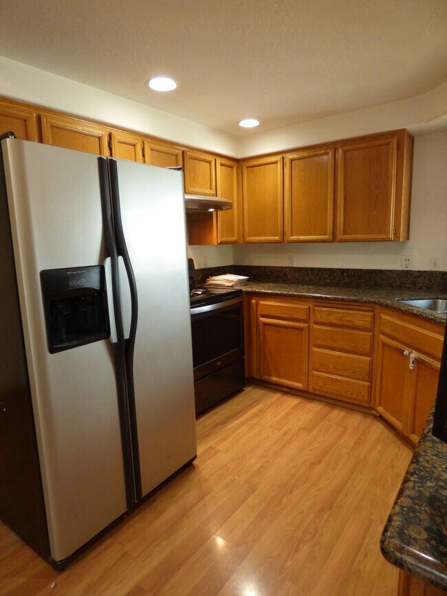 Foto del edificio - 3 bed Single level home in a Cul-De-Sac