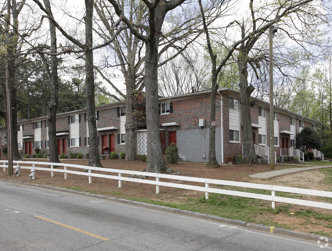 Townhomes at Hapeville - ZD Townhomes