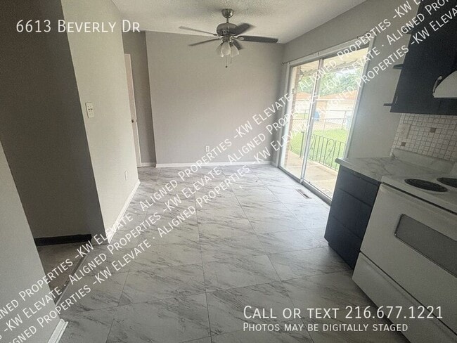 Foto del edificio - 6613 Beverly Dr