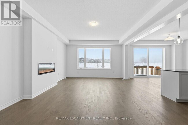 Building Photo - 322 Millstone St