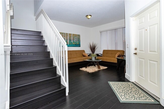 Foto del edificio - 6202 NW 116th Ave
