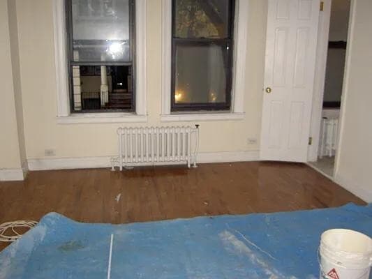 Building Photo - 201 E 35th St