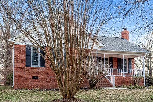 Building Photo - 925 Cameron Ct