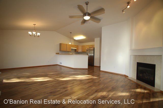 Building Photo - 3 br, 2 bath House - 10409 Valley Park Dr.