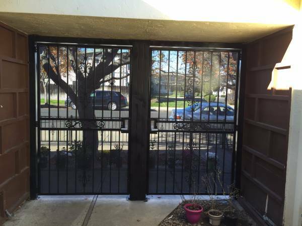 Main entrance - 966 Sobrato Dr