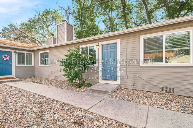 Foto del edificio - 2460 E Willamette Ave