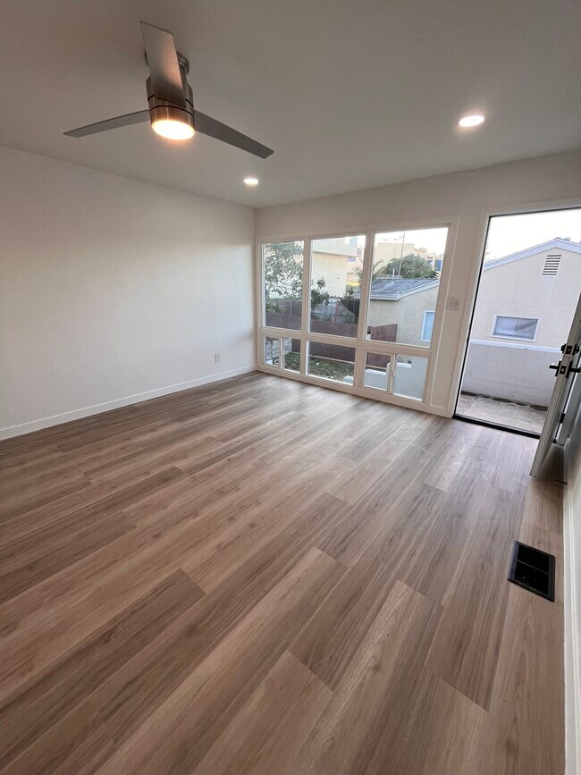 Building Photo - 4957 Jumano Ave