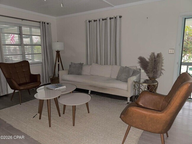 Foto del edificio - 181 Gulf Point Rd