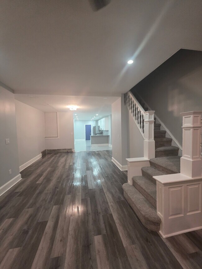 Foto del edificio - 636 N 63rd St