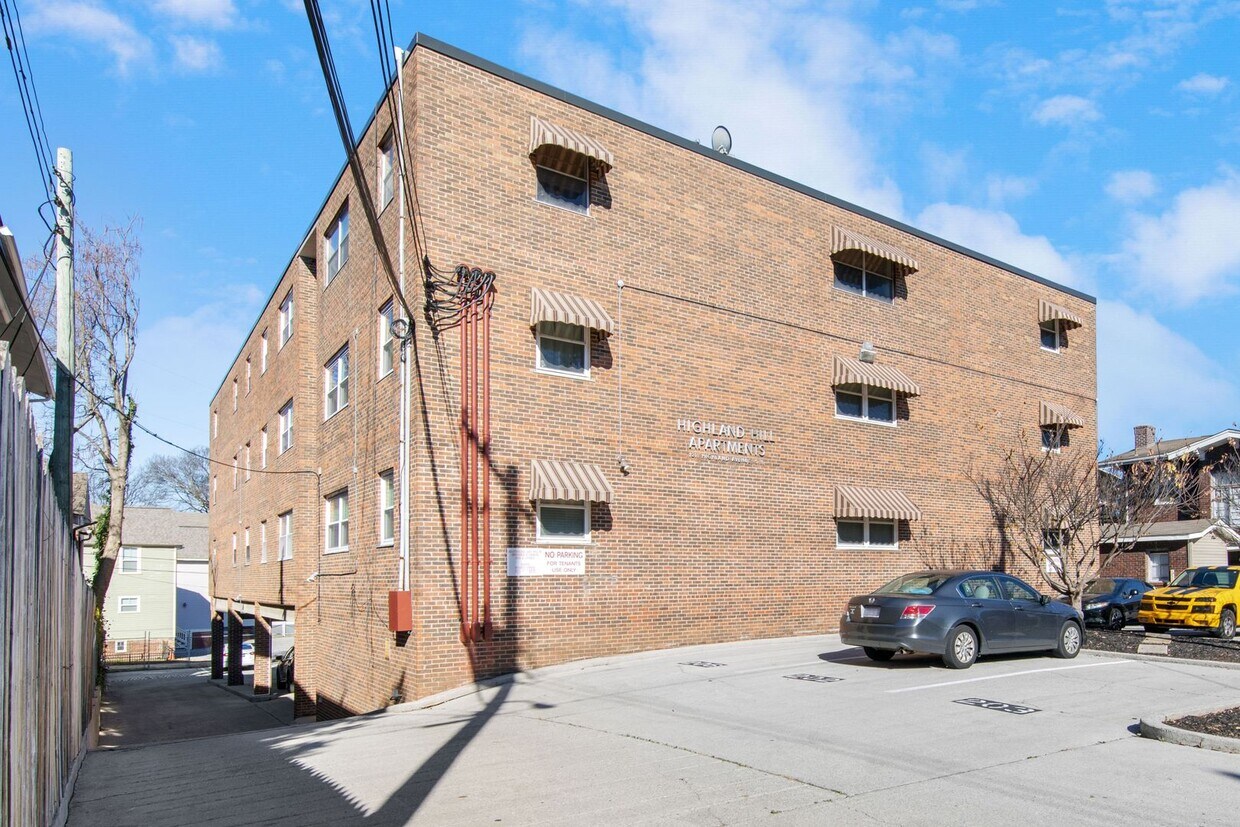 1211 Highland Ave, Knoxville, TN 37916 Condo for Rent in Knoxville, TN