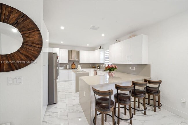 Foto del edificio - 2165 SW 145th Ave