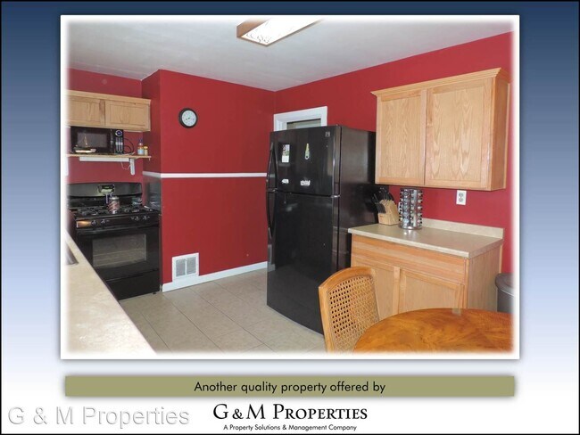 Foto del edificio - 3 br, 1 bath House - 203 Newton Rd.