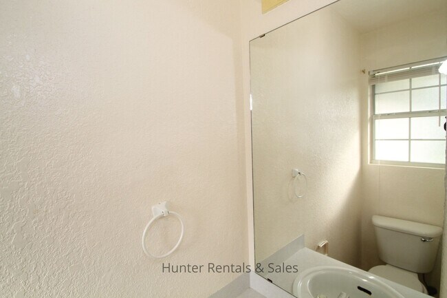 Foto del edificio - Perfect Two-Bedroom!