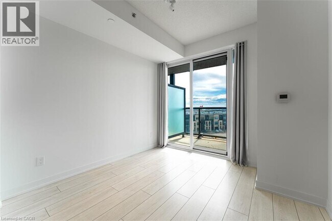 Building Photo - 3210 Dakota Cmn