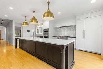 Building Photo - 1516 NW 25th Ave