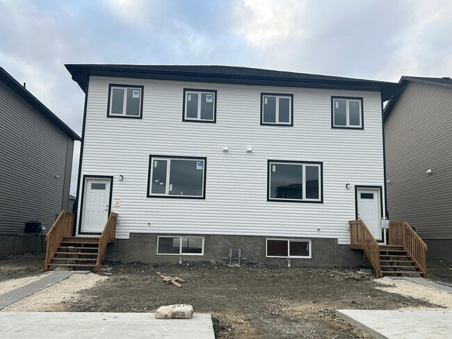 Photo du bâtiment - 15 Aquila Rd