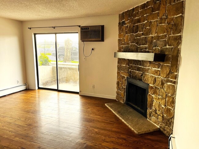 Photo - 10150 E Virginia Ave Apartment