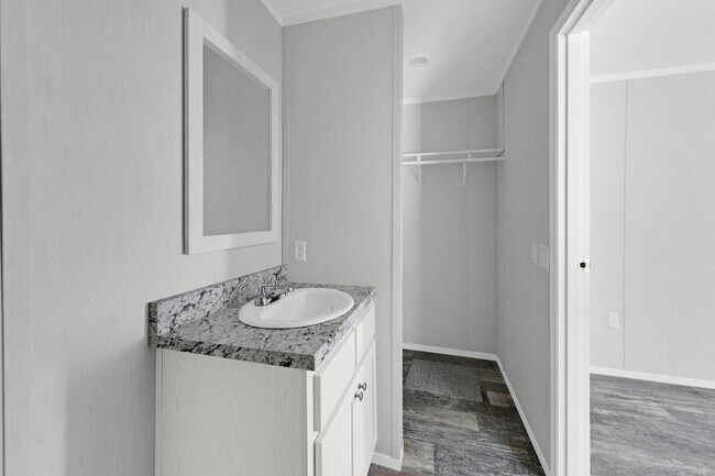 Foto del edificio - 3-Bedroom/ 2-Bath - LUXURY MOBILE HOME $1,...