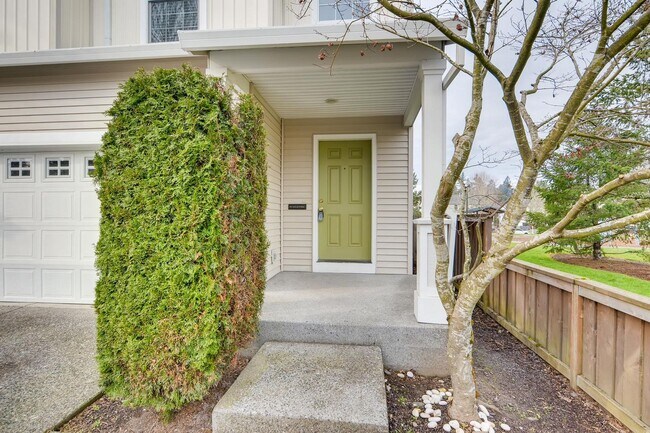 Foto del edificio - Great Single Family Home In Central Hillsb...