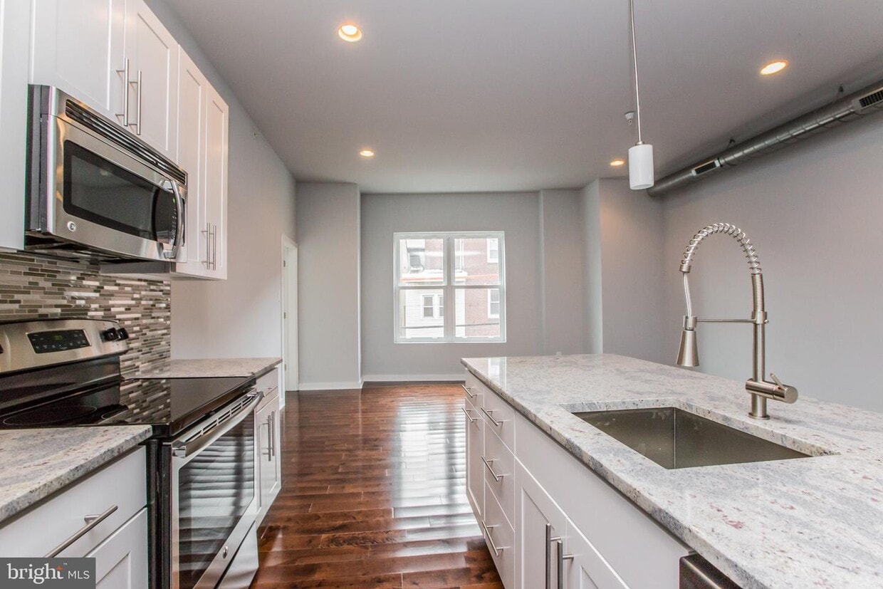 Foto principal - 701 N 2nd St