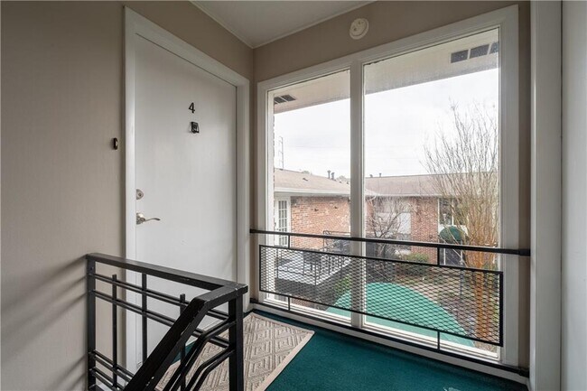 Foto del edificio - 4266 Roswell Rd NE