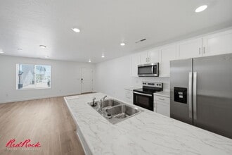 Building Photo - 2775 Rushpink Ln