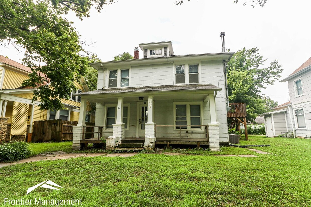 Primary Photo - 5 br, 2 bath House - 909 Osage