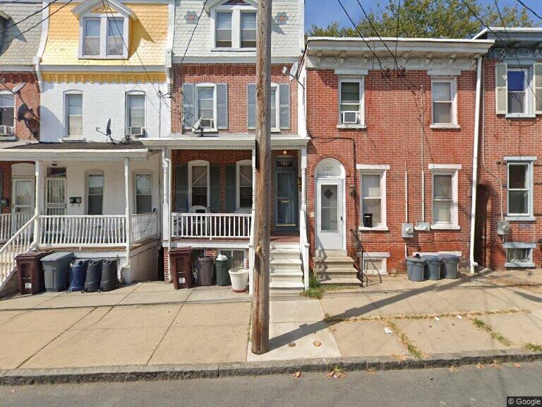 Foto principal - 2217 Tatnall St