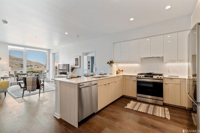 Foto del edificio - Luxury 2 bedroom 2 bath condo home in cent...