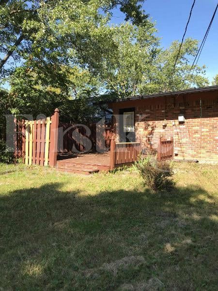 Foto del edificio - 6039 Penway St