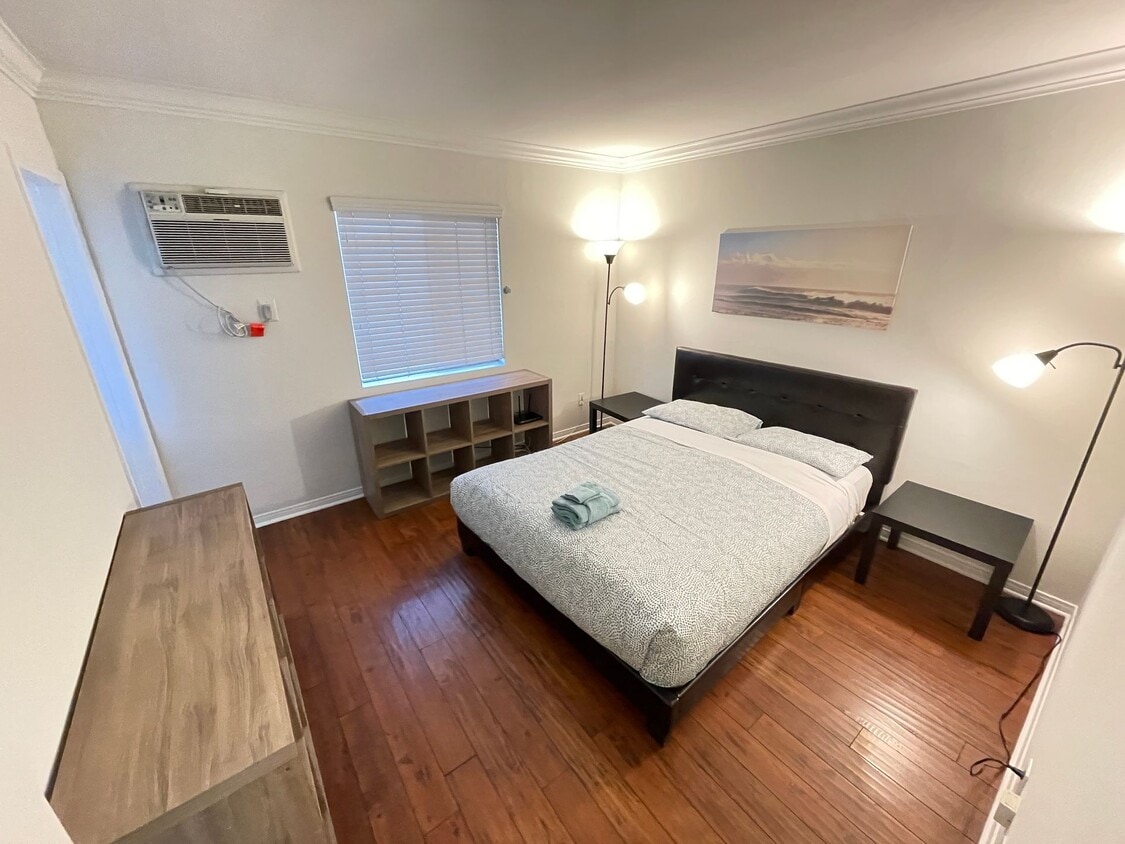 Building Photo - 3771 Jasmine