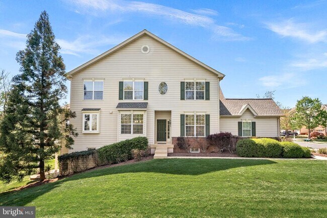 Foto del edificio - 43104 Baltusrol Terrace