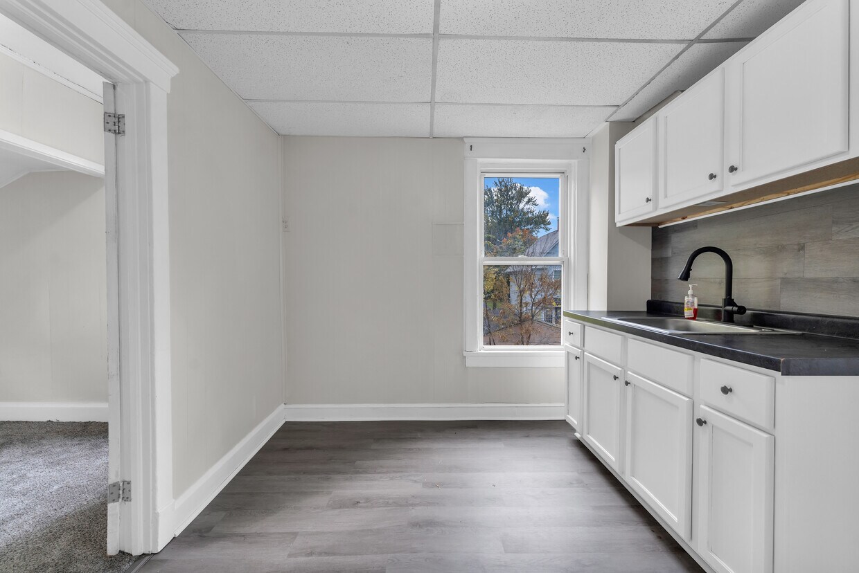 Foto principal - 352 7th St