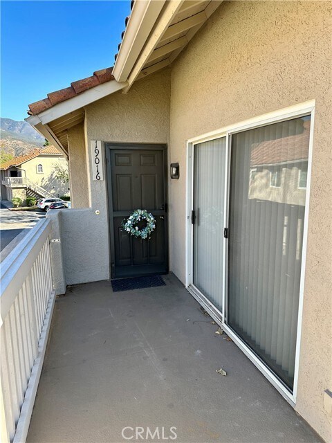 Foto del edificio - 19016 Canyon Summit