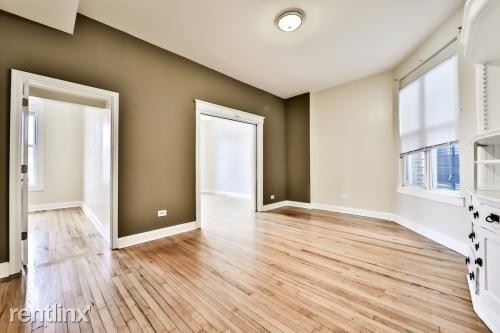 Foto del edificio - 4126 N Milwaukee Ave