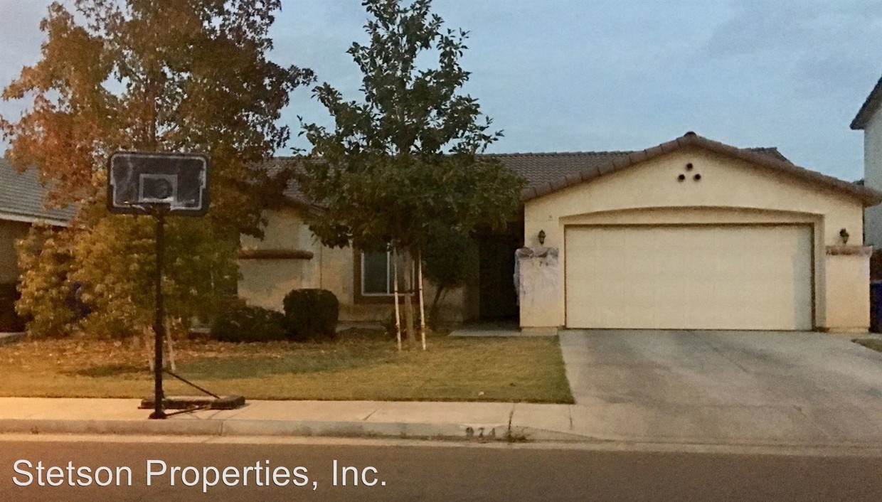 Foto principal - 974 N Silver Maple St