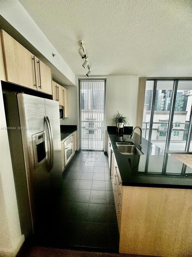 Foto del edificio - 1111 SW 1st Ave