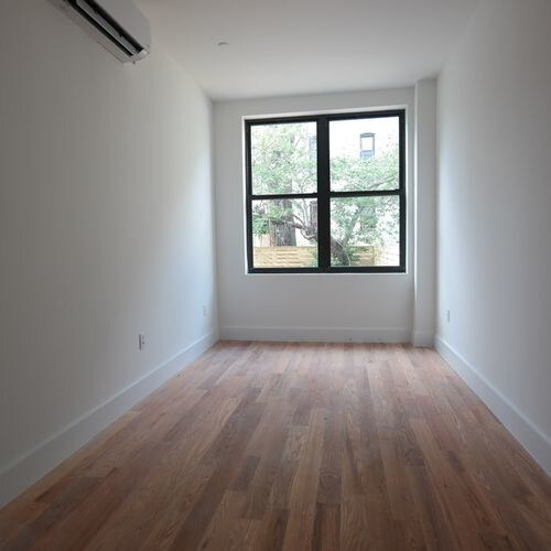 Building Photo - 173 Martense St