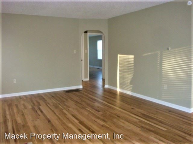 Foto del edificio - 2 br, 1 bath House - 2409 8th Avenue South