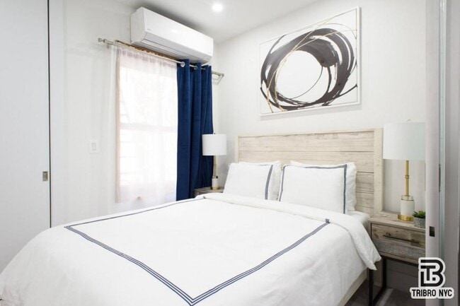 Photo - 1 bedroom in New York NY 10075 Townhome