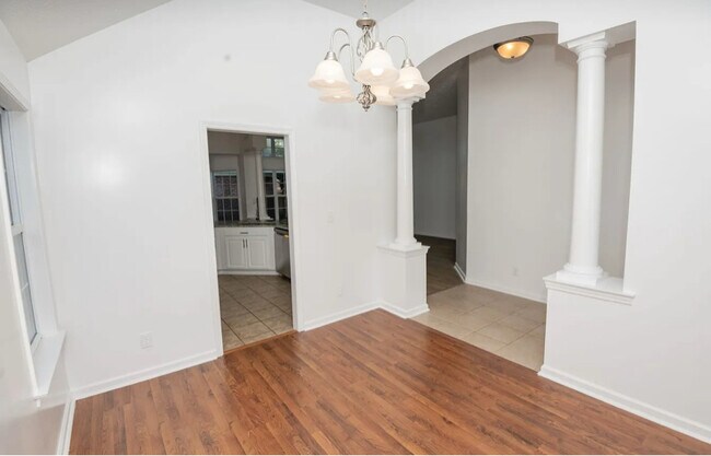 Foto del edificio - 7337 Heathermoore Loop