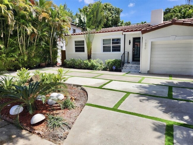 Foto del edificio - 1650 SW 21st St