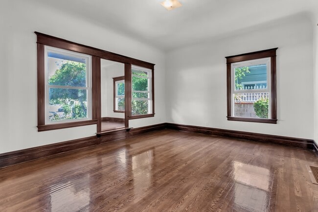 Foto del edificio - 2633 S Halldale Ave