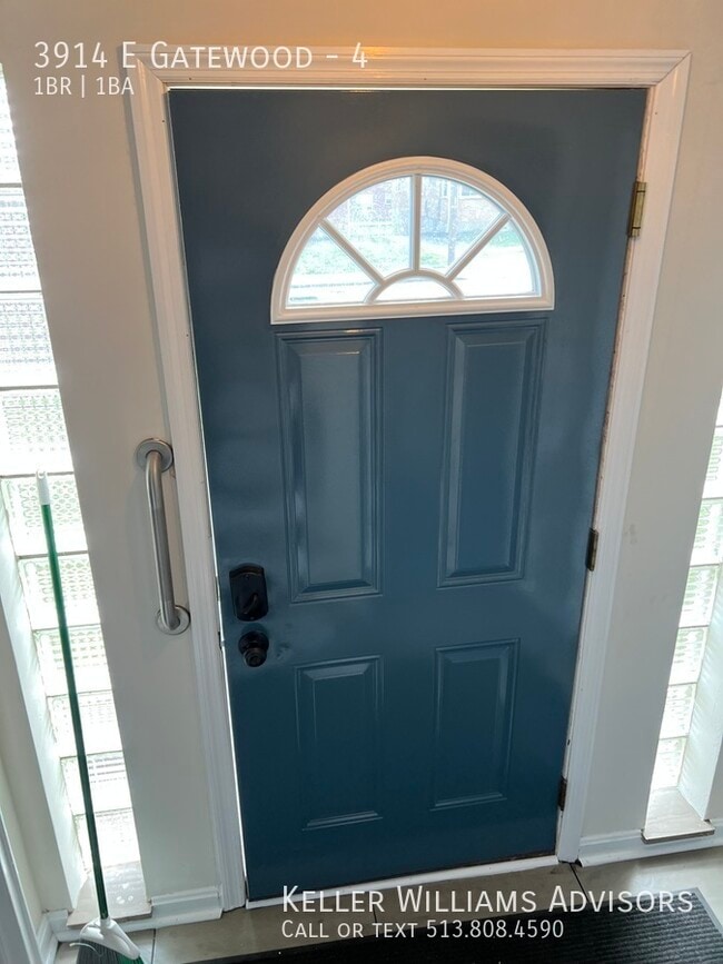 Building Photo - 3914 E Gatewood-4