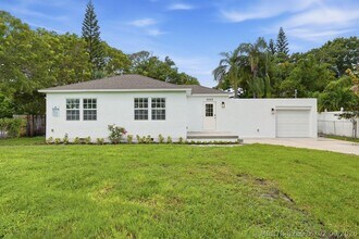 Building Photo - 5203 N Flagler Dr