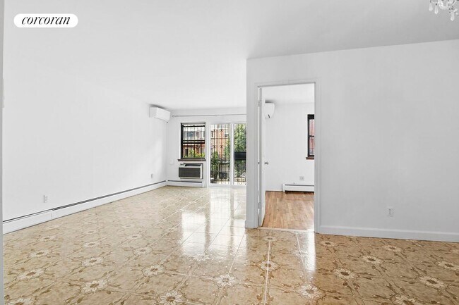 Foto del edificio - 31-31 42nd St