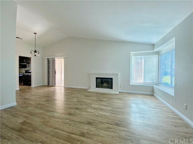 Building Photo - 4557 Snake River Rd