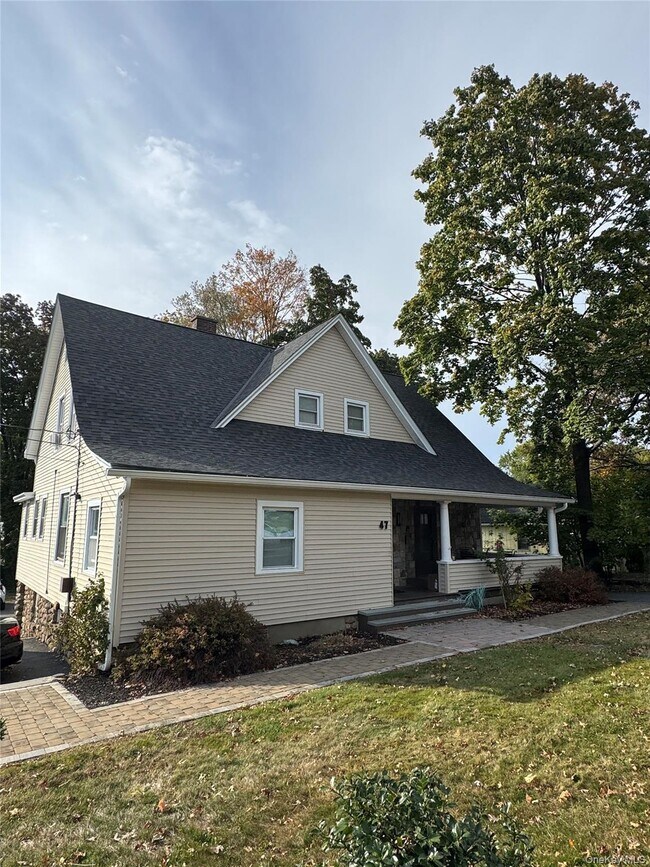 Building Photo - 47 S Middletown Rd