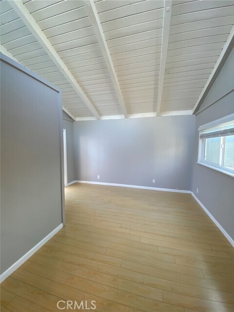 Foto del edificio - 16131 Warren Ln
