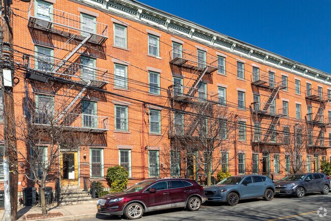 Foto del edificio - 206 6th St